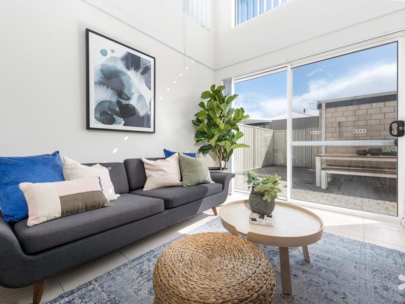 10/1 Positano Crescent, Yangebup WA 6164