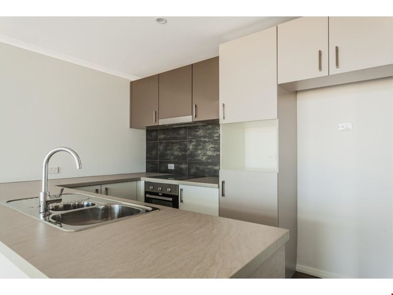 33/10 Pimlico Crescent, Wellard WA 6170