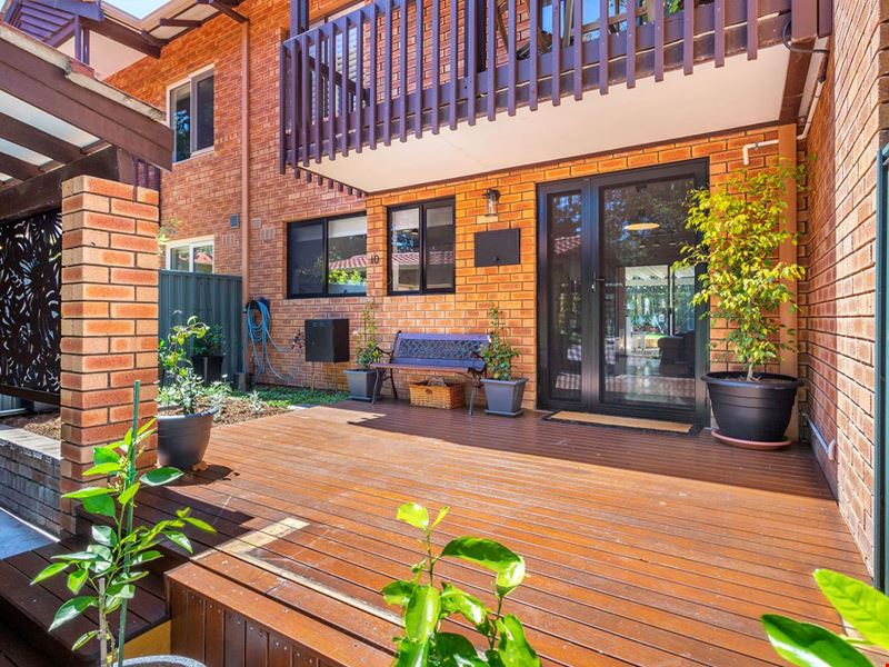 10/5 Elliott Road, Claremont WA 6010