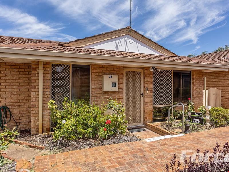 31/15 Mereworth Way, Marangaroo WA 6064