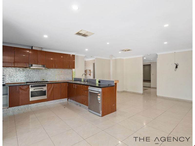 4 Wills Court, Mirrabooka WA 6061