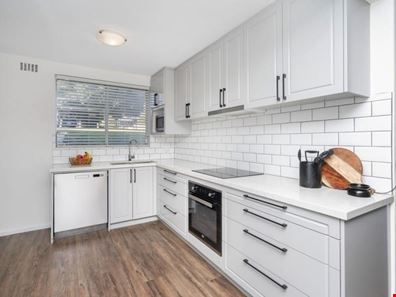 4a/23 Stockdale Crescent, Wembley Downs WA 6019