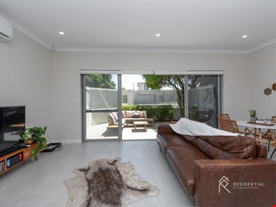 1/21 Kyarra Street, Innaloo WA 6018