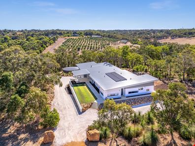 120 Vintners Drive, Quindalup WA 6281