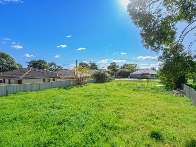 47 Hooley Road, Midland WA 6056