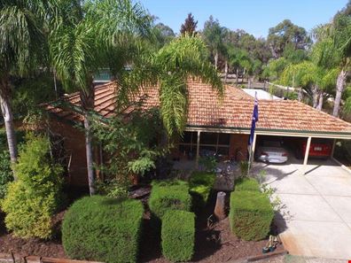 62 Swamp Gum Road, Oakford WA 6121