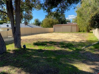5 Cecil Street, Australind WA 6233