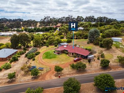 6 Magnolia Retreat, Kangaroo Gully WA 6255