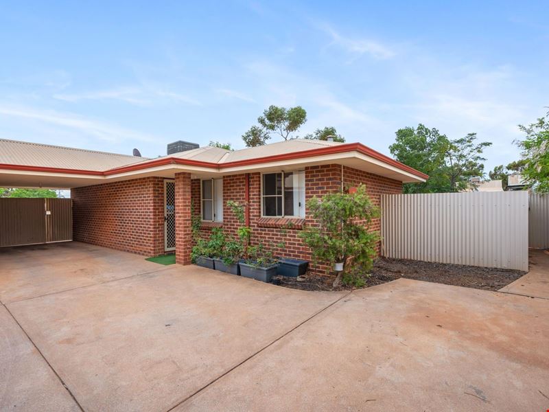 4/11 Moran Street, Boulder WA 6432