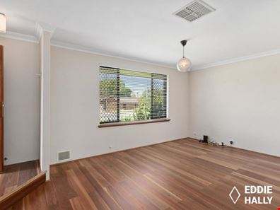 35 Dotterel Way, Yangebup WA 6164