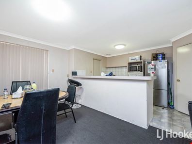 1/146 Corfield Street, Gosnells WA 6110