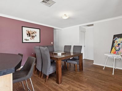 24 LEICHHARDT CROSSING,, Hammond Park WA 6164