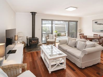 4/9 Blackwood Avenue, Augusta WA 6290