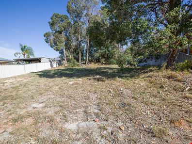12 Bolton Way, Collie WA 6225