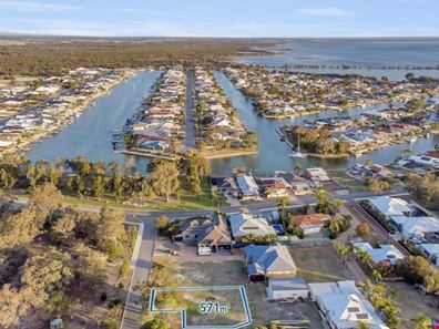 7 Strain Glen, South Yunderup WA 6208