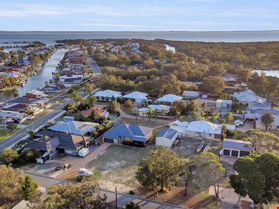 7 Strain Glen, South Yunderup WA 6208