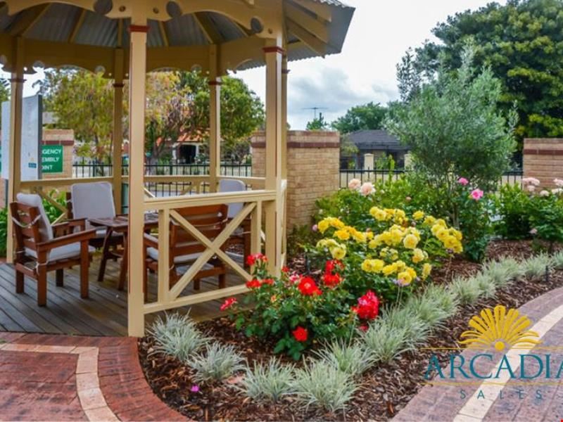8 / 153 Stock Road, Bicton WA 6157