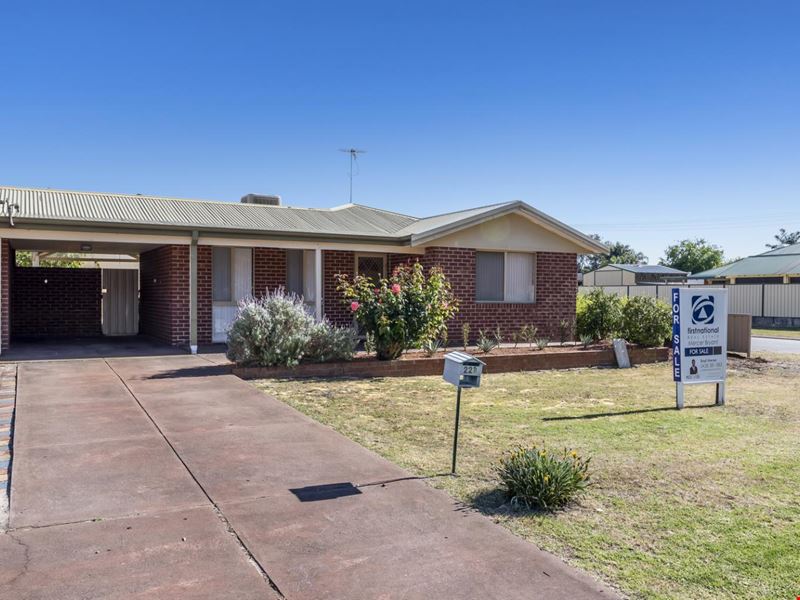 22B Kingfisher Drive, North Yunderup WA 6208