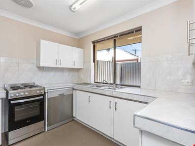 3/287 Preston Point Road, Bicton WA 6157