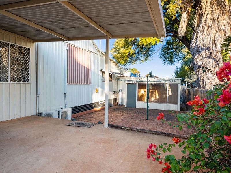 35 Campbell Street, Lamington WA 6430