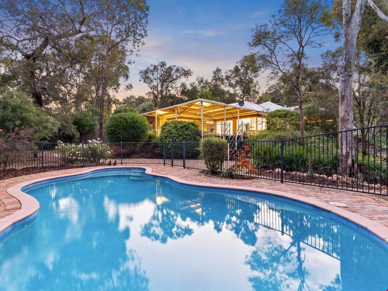 14 Wattle Court, Mahogany Creek WA 6072