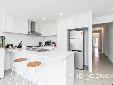 21 Saunton Way, Ridgewood WA 6030