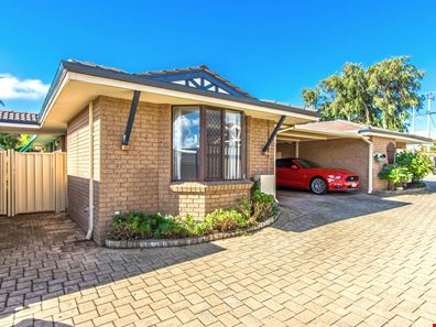 2/90 Kent St, Rockingham WA 6168