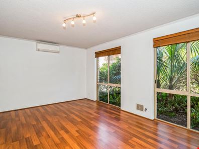 19/15 Jugan Street, Mount Hawthorn WA 6016