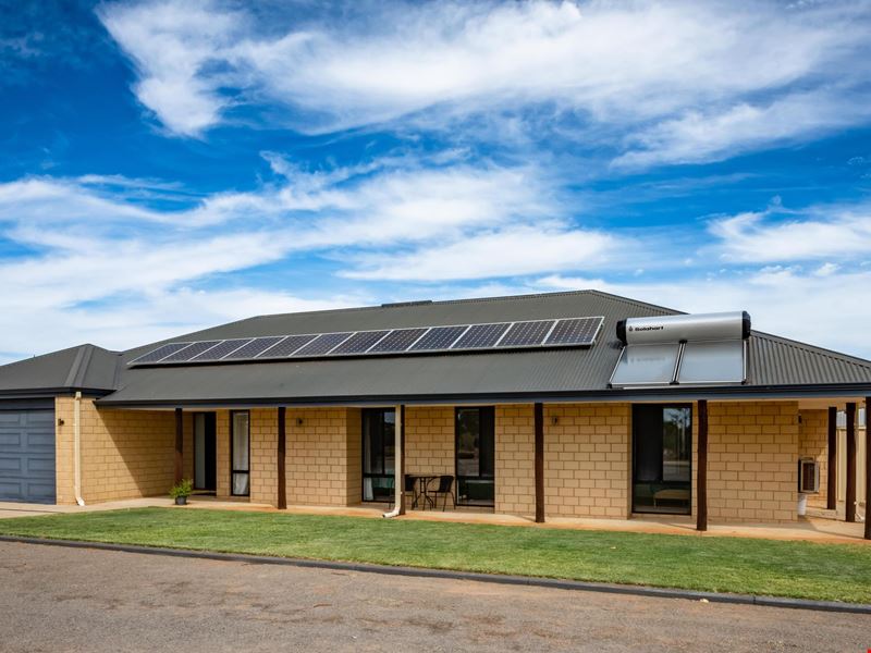 44 Honeysuckle Boulevard, Woorree WA 6530