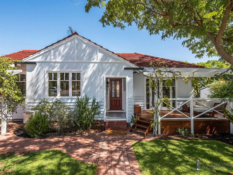 37 Collick Street, Hilton WA 6163