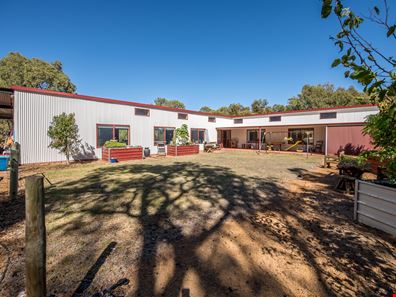 795 Bindoon-Dewars Pool Rd, Toodyay WA 6566