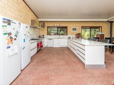 795 Bindoon-Dewars Pool Rd, Toodyay WA 6566