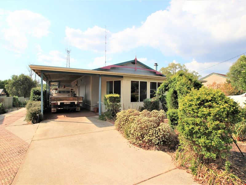 26 CHURCH STREET, Dwellingup