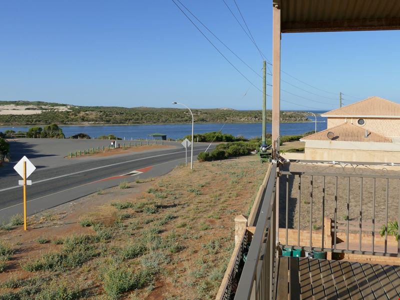 7 Somerset Place, Cape Burney WA 6532