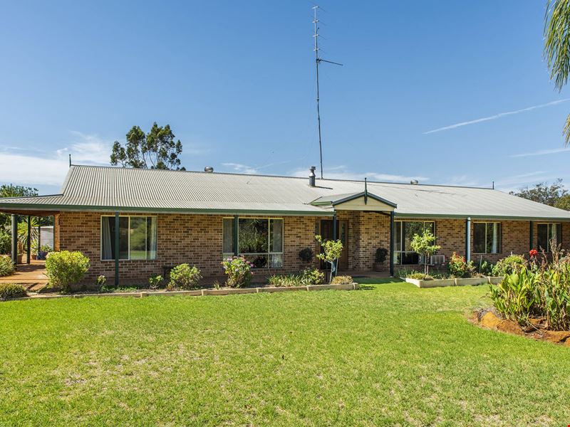 12 Kooringal Vale, Dandaragan WA 6507