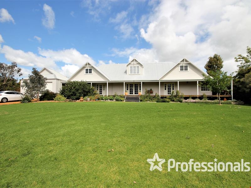 18 Britza Avenue, Roelands WA 6226