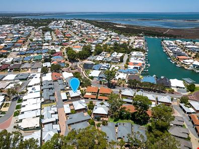 26/1 Mariners Cove Drive, Dudley Park WA 6210