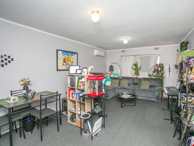 2/71 Norbury Way, Langford WA 6147