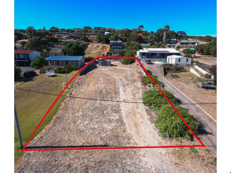 16 Watson Street, West Beach