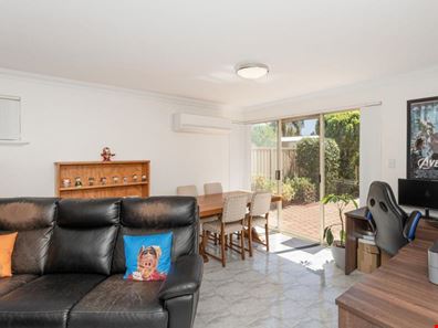 3/11 Camden Street, Dianella WA 6059