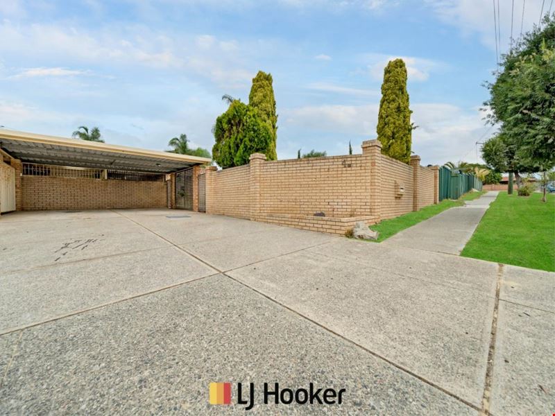 4B Gossamer Avenue, Mirrabooka WA 6061
