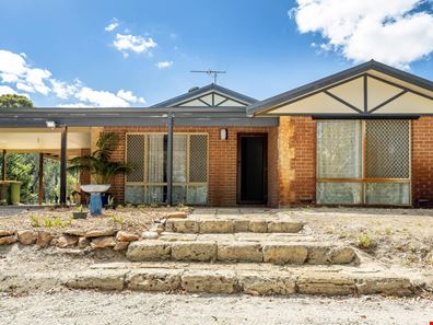 9 Mears Road, Barragup WA 6209