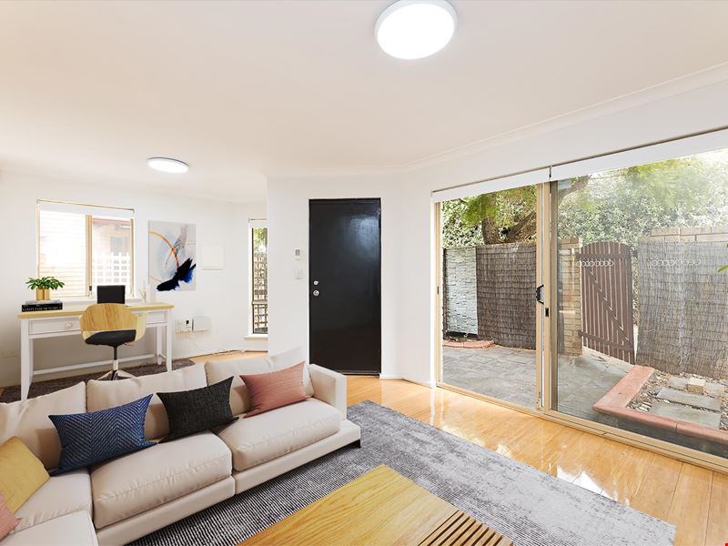 2/2 Riseley Street, Applecross WA 6153