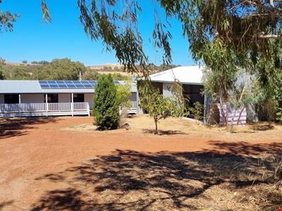 64 Robinson  Street, Gingin WA 6503