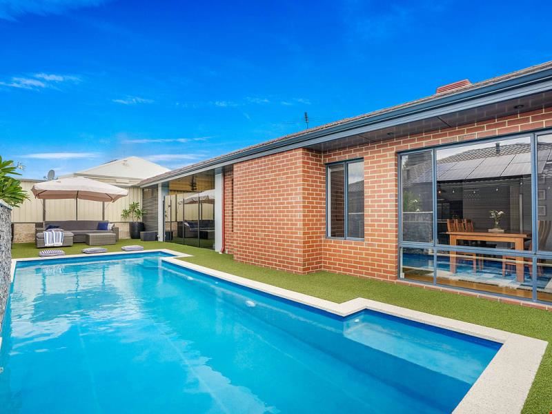 7 Condamine Approach, Hammond Park WA 6164