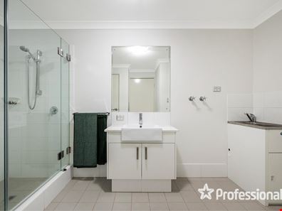 4/13 Wilson Street, Bassendean WA 6054