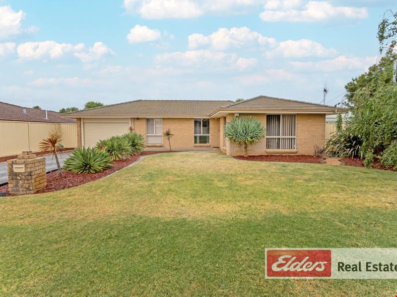 5 Seville Way, Orana