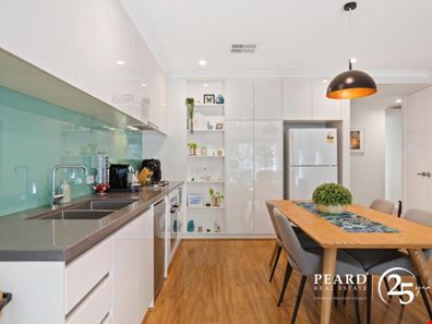 2/36 Banksia Terrace, Kensington WA 6151