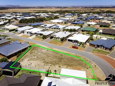 3 Carmela Corner, Wandina WA 6530