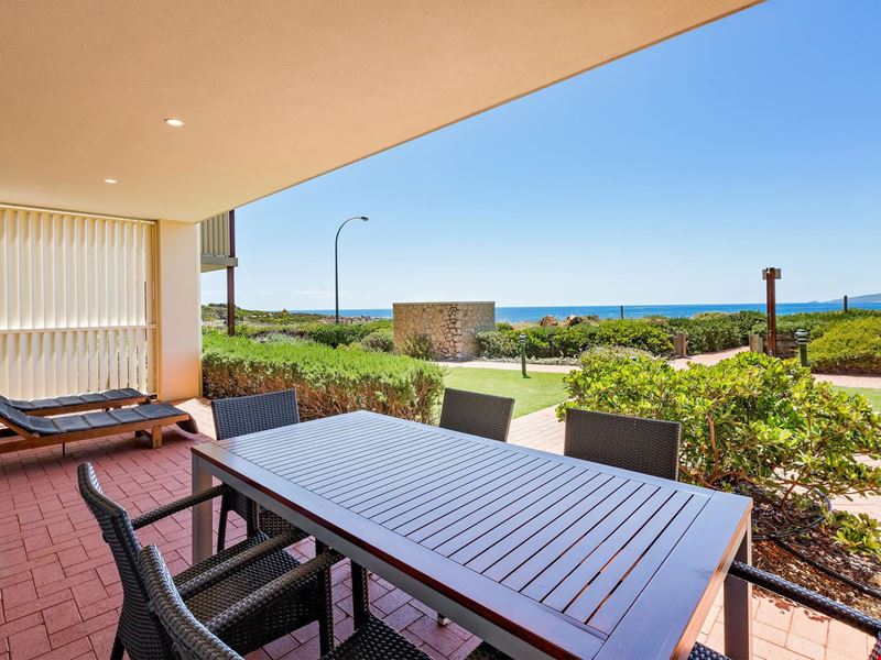 18/97 Smiths Beach Road, Yallingup WA 6282